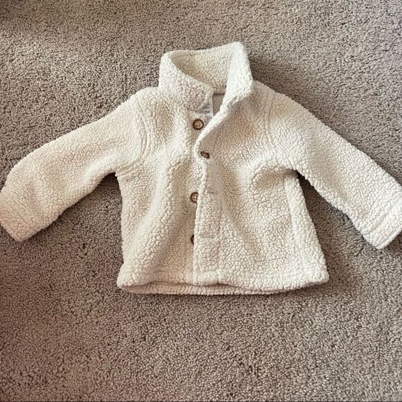 Carters 12 mo NWOT fleece beige cream fleece jacket w buttons - Picture 2 of 4